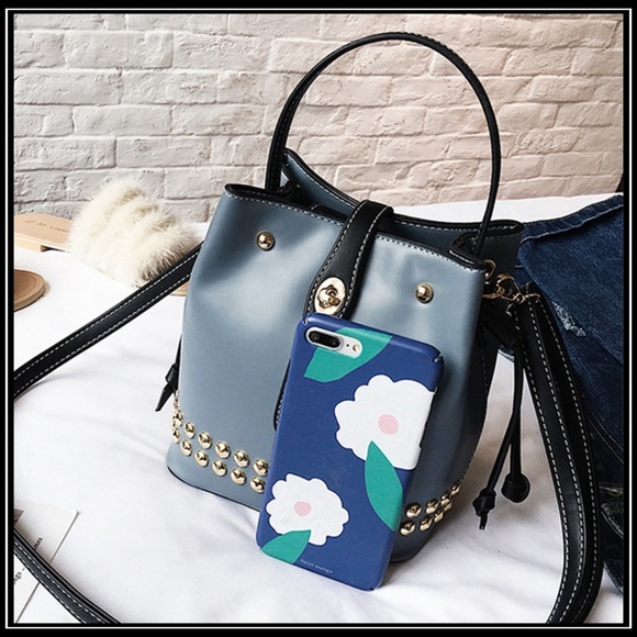 NEW Studded Bucket/Crosssbody Bag - Picture 7 of 8